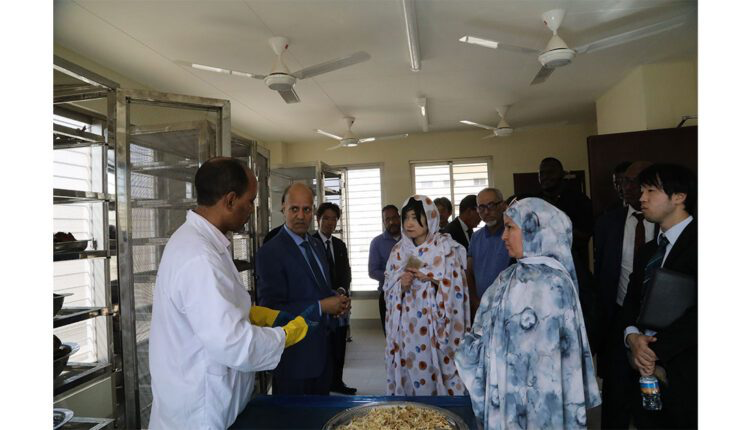وفد ياباني يزور مركز التأهيل والتكوين لحرف الصيد ويشيد بدوره في تنمية الكفاءات الوطنية