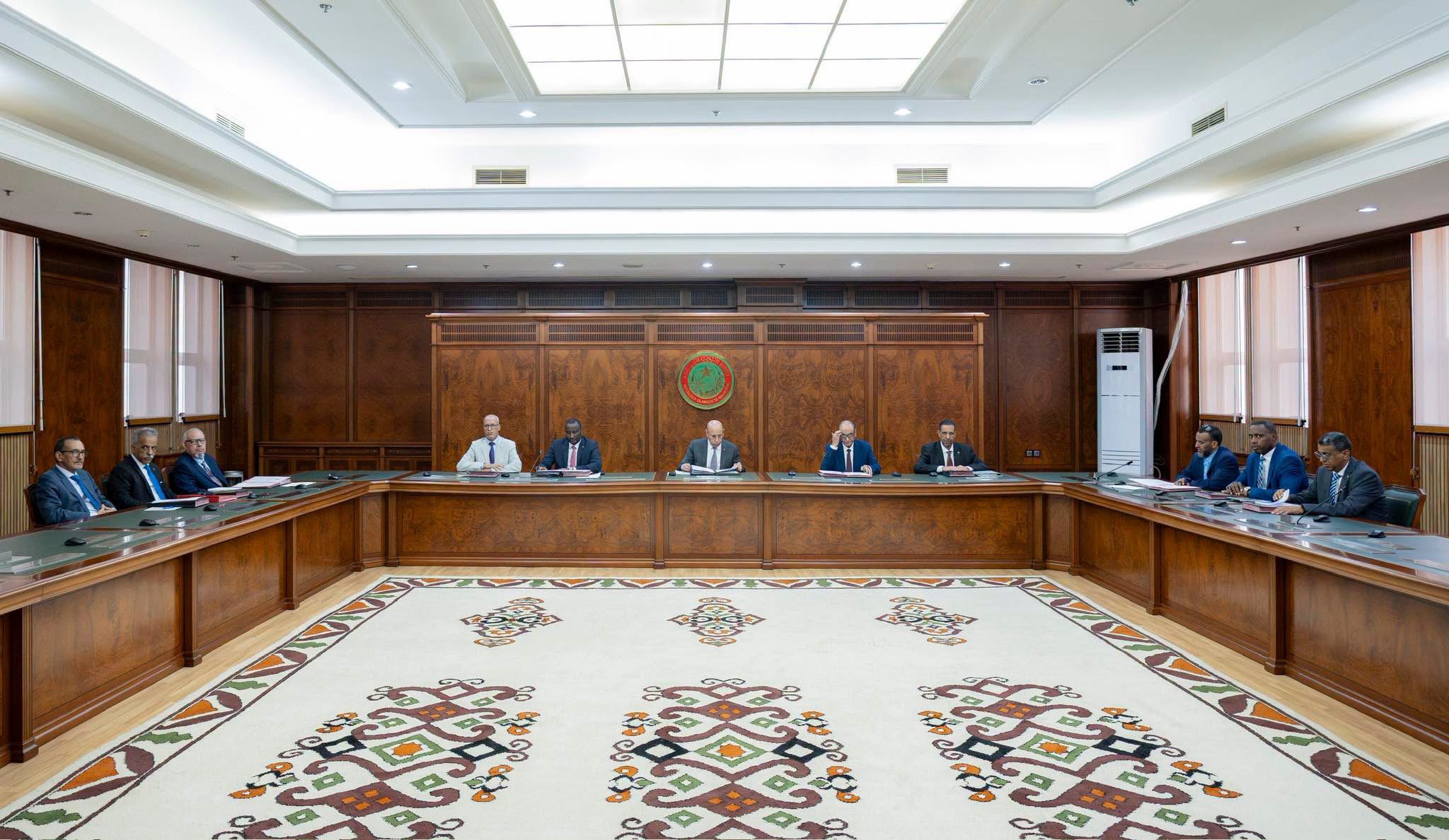 المجلس الأعلى للقضاء يعقد دورته برئاسة رئيس الجمهورية ويبحث ملفات تتعلق بتطوير المنظومة القضائية