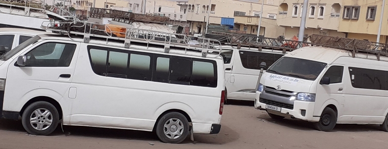 موريتانيا تبدأ تطبيق إلزامية محددات السرعة على حافلات النقل
