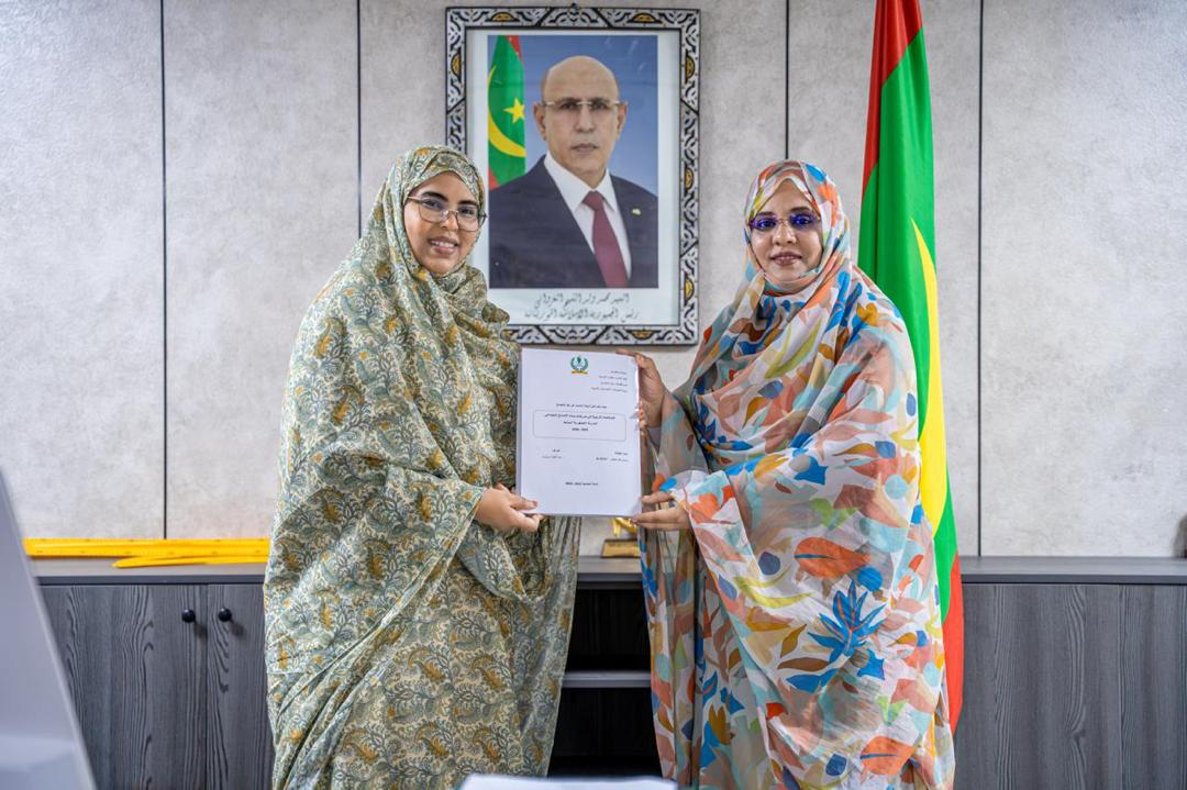 وزيرة التربية تتسلم دراسة حول دور المدرسة الجمهورية في تعزيز الاندماج الاجتماعي