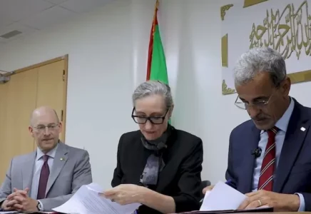 السفارة الأمريكية: اتفاق المعادن مع موريتانيا يعزز الاستثمارات ويفتح آفاقًا جديدة للتمويل