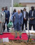 الرئيس غزواني يشارك في مراسم غرس الأشجار على هامش قمة «إيكواس» (صور)