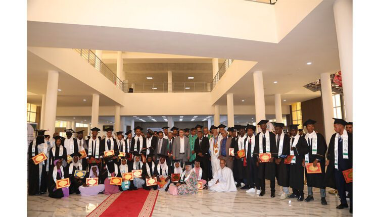 جامعة نواكشوط تختتم عامها الجامعي بتكريم المتفوقين واستعراض أبرز الإنجازات