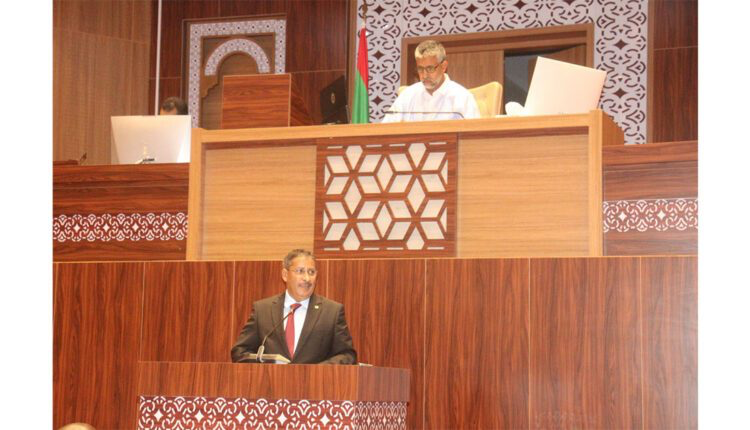 وزير التجهيز: تقدم في مشاريع الطرق وإصلاحات جديدة للحد من حوادث السير