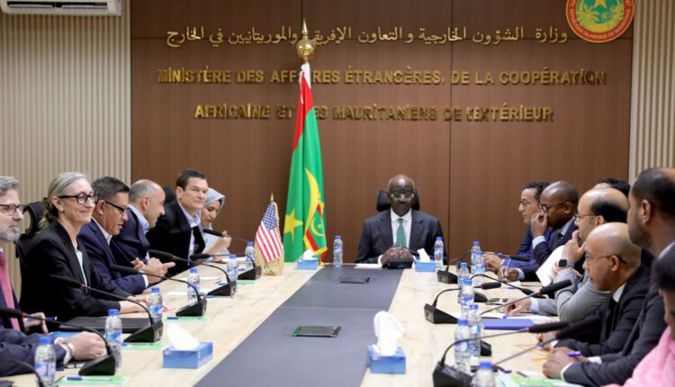 وزير الخارجية ووفد من الكونغرس الأمريكي يبحثان تعزيز الشراكة بين موريتانيا والولايات المتحدة