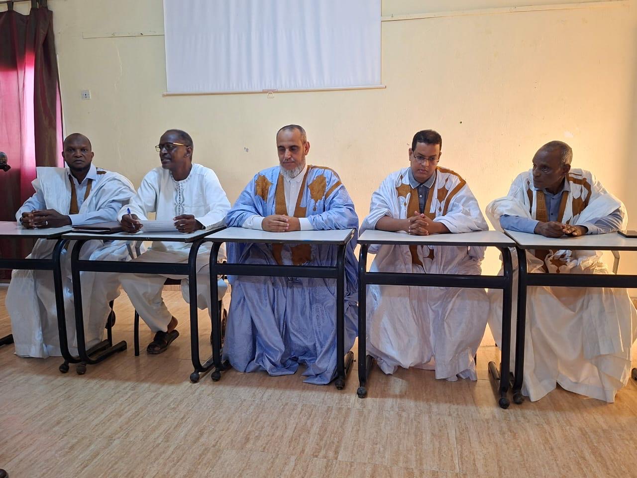 المعارضة ترفض الدعوة لمأمورية رئاسية ثالثة وتحذر من المساس بالدستور