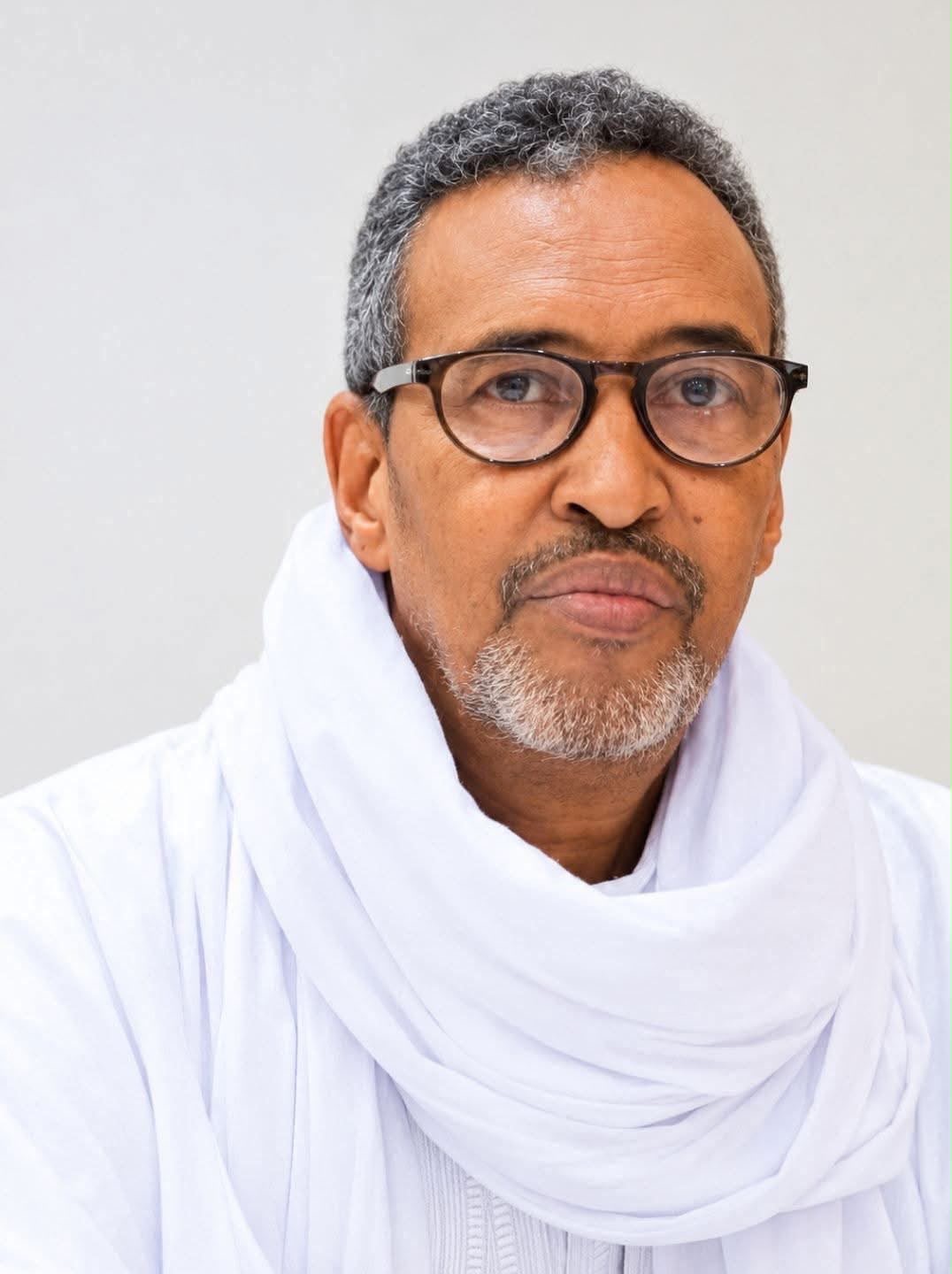 وفاة النائب البرلماني السابق محمد فال ولد عيسى
